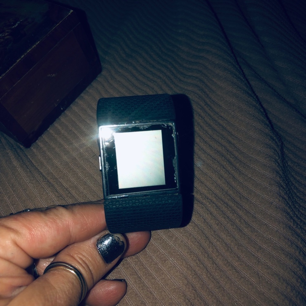 Fitbit Surge - image 1